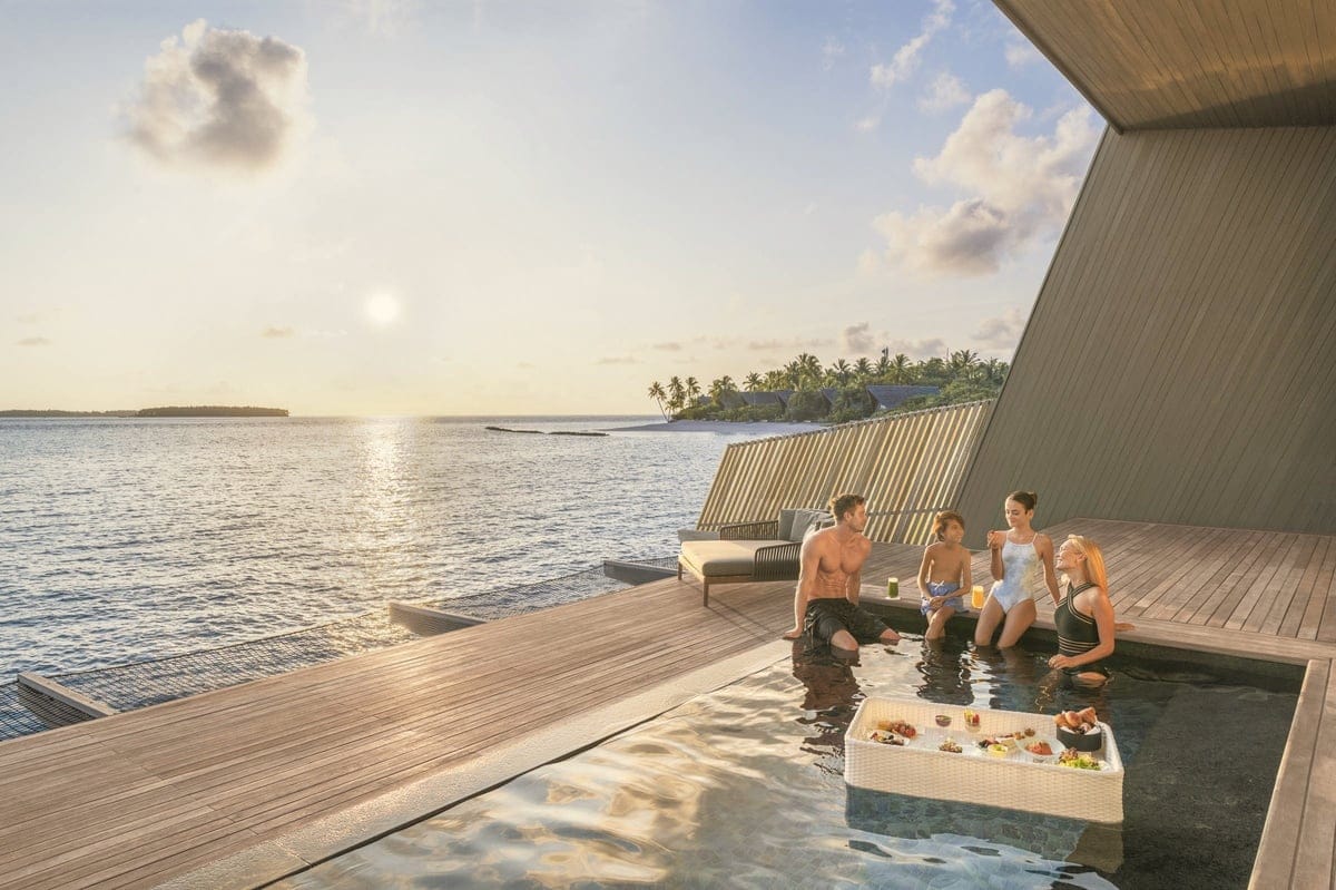 St. Regis Maldives Vommuli Resort. Dhaalu Atoll, Maldives